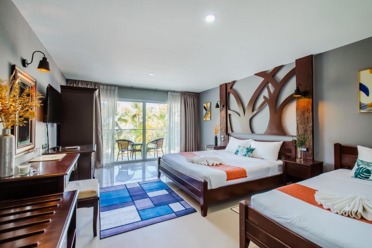 Time Out Hotel Patong Kültér fotó